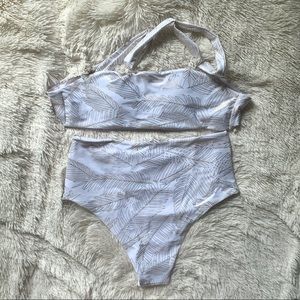 SHEIN Bandeau with High Waist Bikini Set